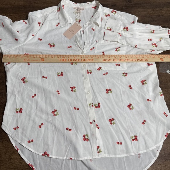 Como Vintage Womens Plus Size 1X Strawberries Button-Up Shirt L/S Roll Tab NWT - Picture 6 of 6